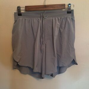 Men’s Lululemon Fast and Free Shorts 6" *Lined Gray Size Small